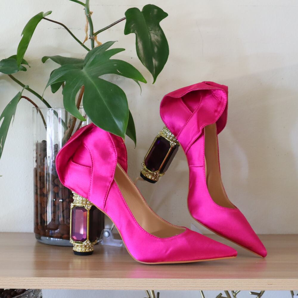 NEW FSJ Hot Pink Satin Pumps with Gemstone Block Heels and Bow Detail Size 8